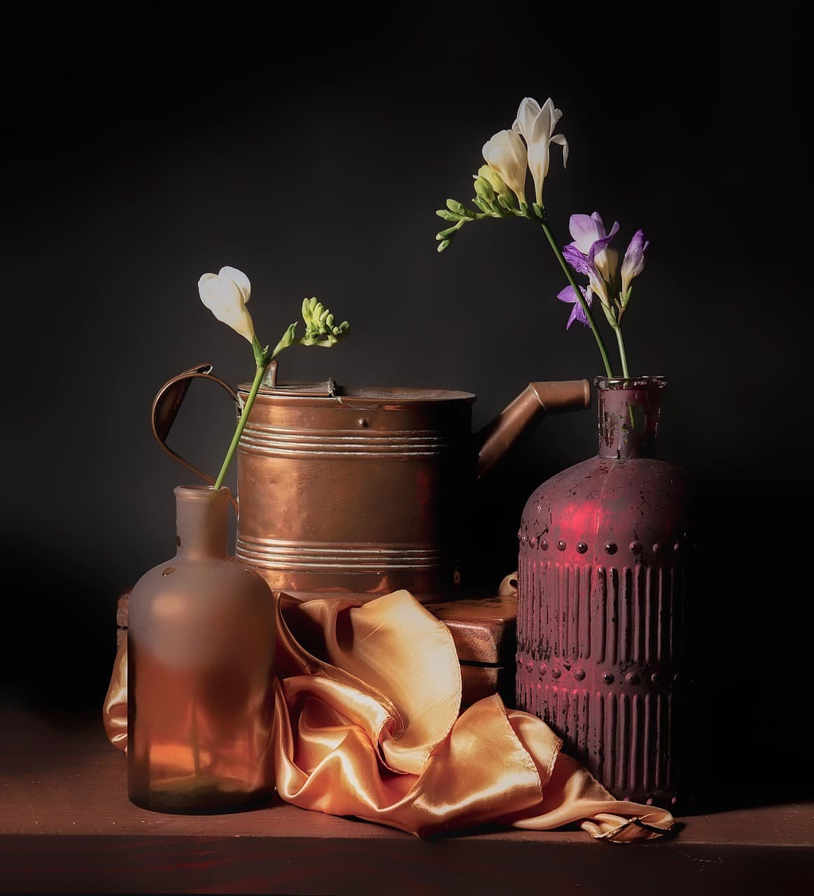 Copper Water Bottle – 750 ml, Hammered