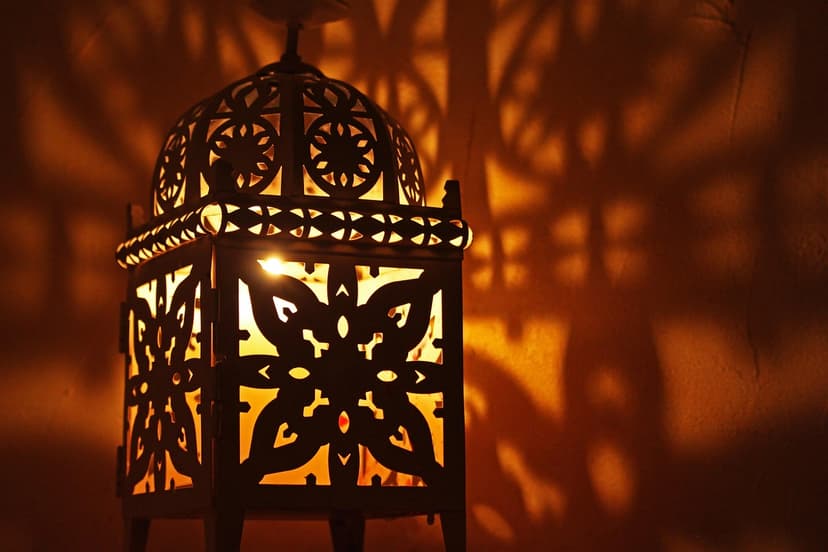 Metal Lantern (Moroccan Style) – 24 in, Black